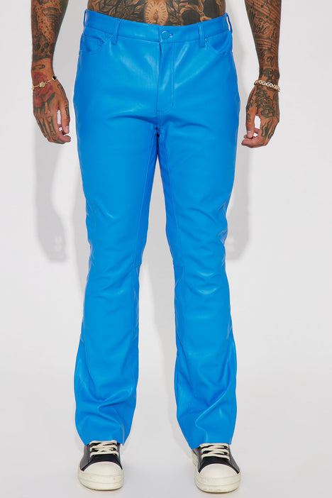Hand tailored luxurious blue leather trousers, available now. Click the  link in bio. #luxurybrand #fashionformen #menf… | Männer outfit,  Lederbekleidung, Bekleidung